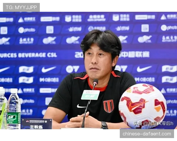 成都蓉城徐正源轮换策略受考验 密集赛程下伤病管理成关键